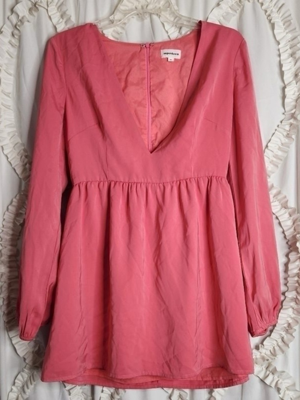 superdown Rose Pink Long Sleeve Babydoll V-Neck Dress